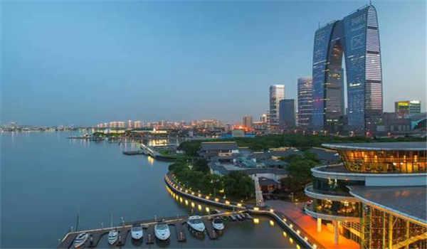 国家开放大学是全日制的吗?